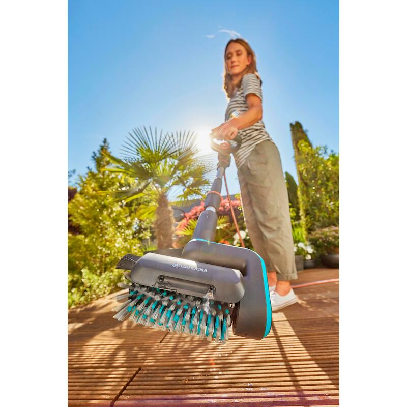 NETTOYEUR TERRASSE 18V/2,5A AQUABRUSH PATIO GARDEN
