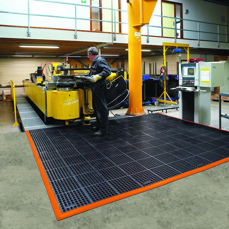 TAPIS AF SAF.DRAINAGE NO/OR 549S3864OB 163X97CM