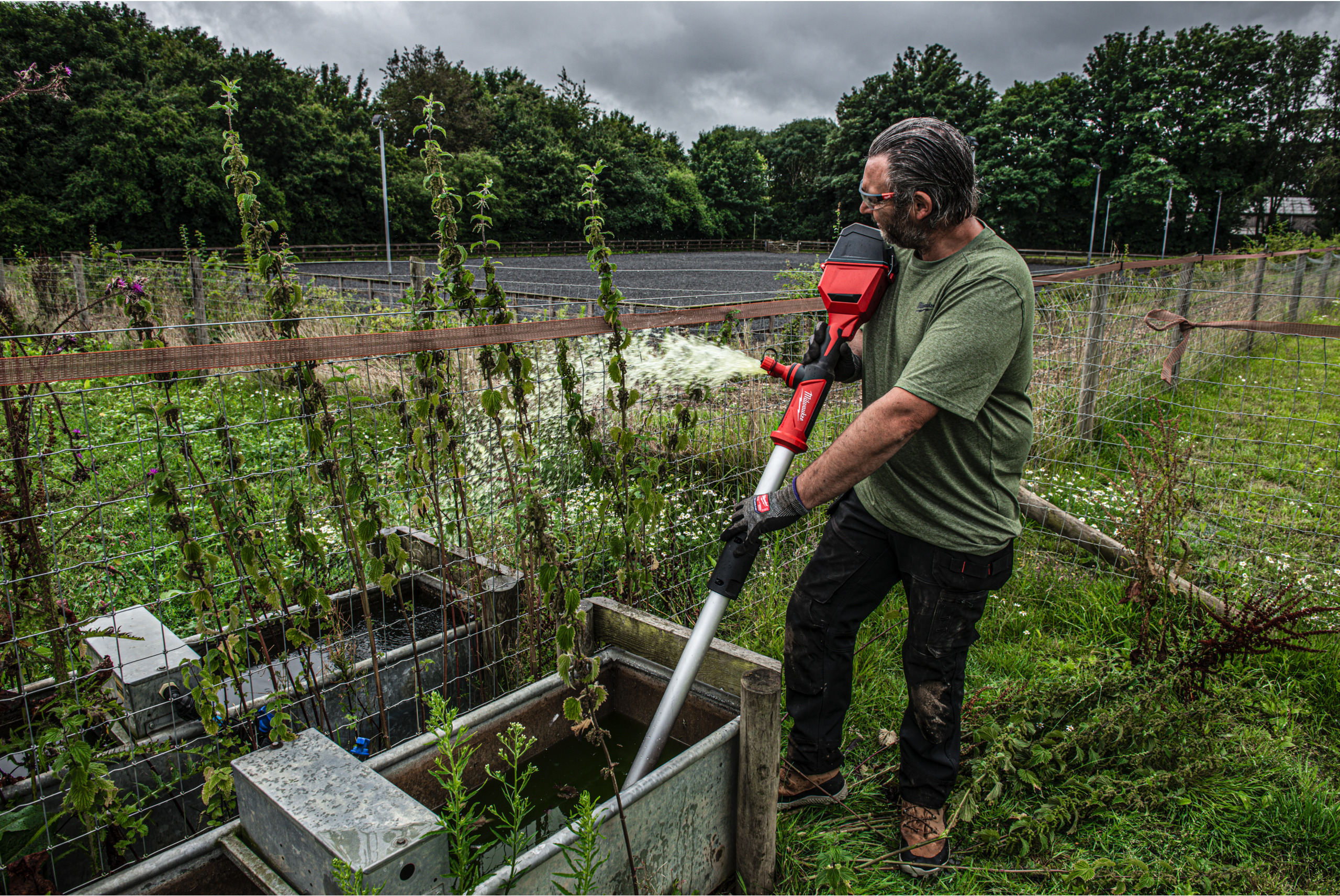 ACCU-STAAFWATERPOMP 18V/8AH M18 BLSWP-801     MILW