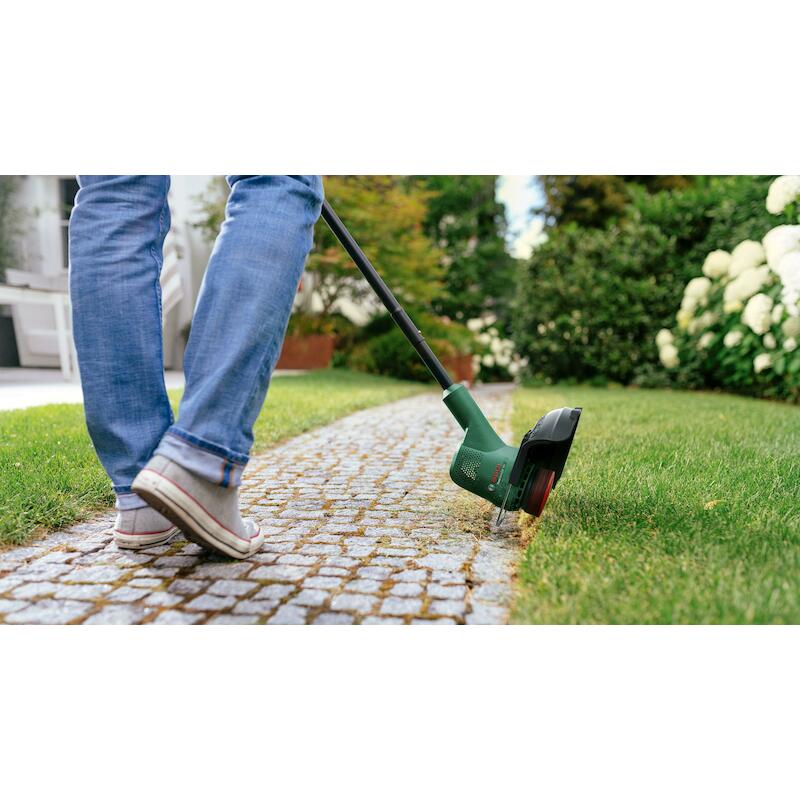 ACCUGRASTRIMMER 18V/2X2AH   EASYGRASSCUT 260 BOSCH