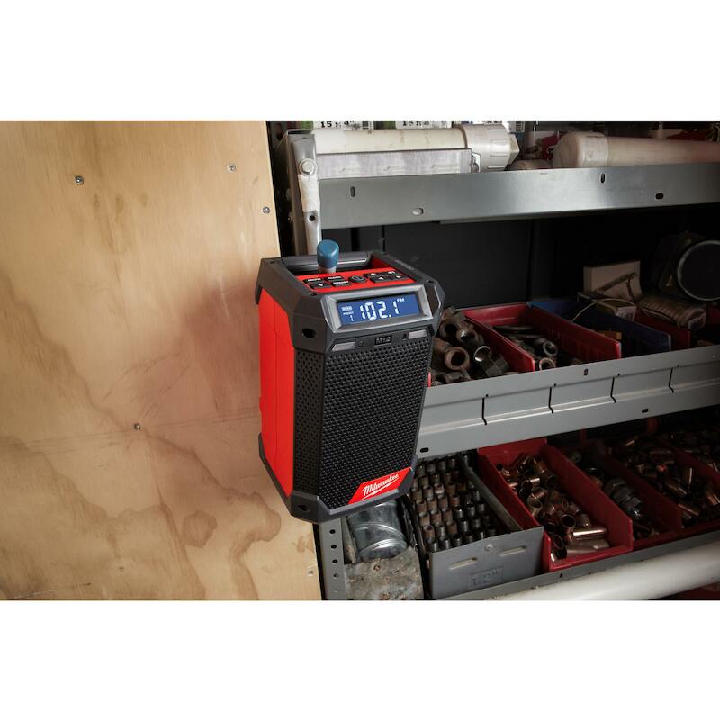 RADIO/CHARGEUR DAB+         M12 RCDAB+-0 MILWAUKEE