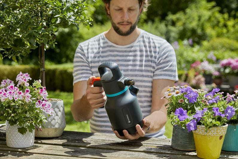 PULVERISATEUR COMFORT 1,25L 111            GARDENA