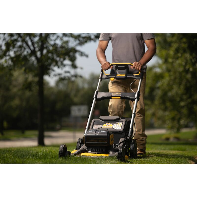 ACCUGRASMAAIER 36V/BODY     DCMWP134N-XJ    DEWALT
