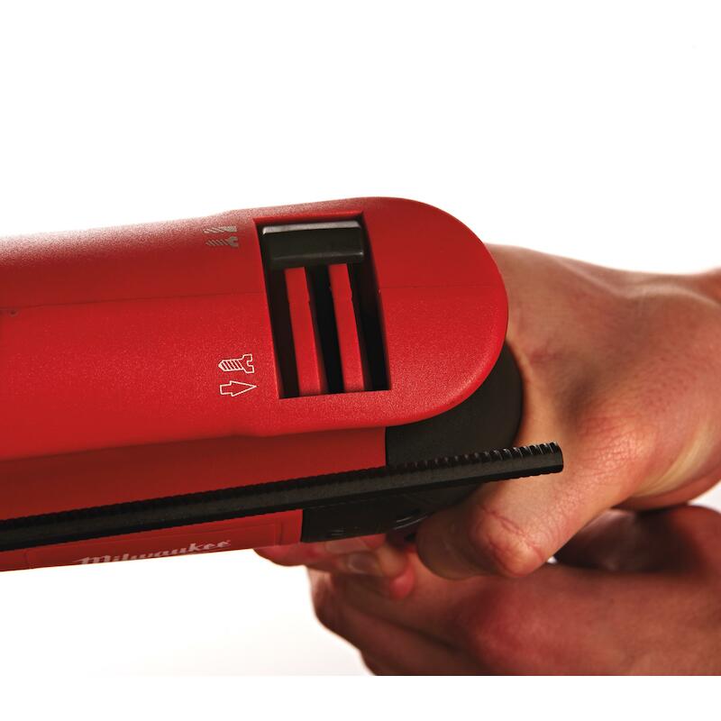 Milwaukee - perceuse de 13 rp - 630 w - mandrin auto-serrant 13 mm - 0–950 tr/min - en coffret - 02859740