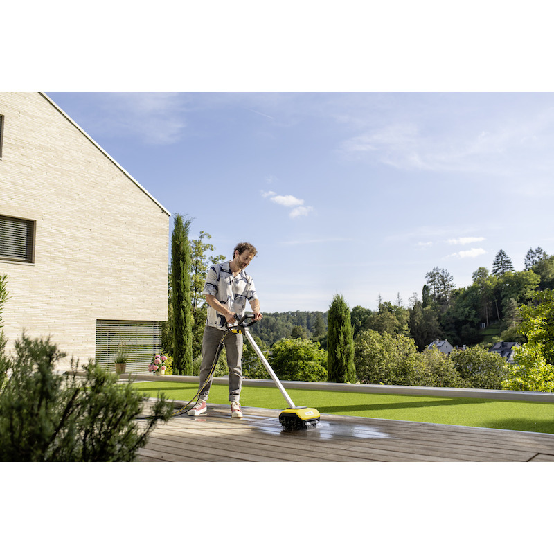 NETTOYEUR DE TERRASSES 300W PCL 6          KARCHER