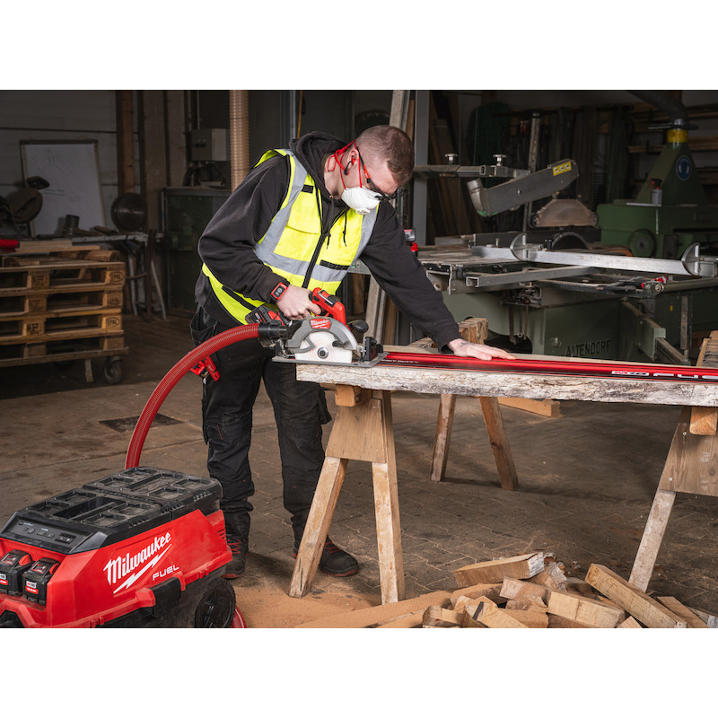 Milwaukee - Cordless circular saw - M18 FCS66GR3-0 - fuel - 18 V - ø 190 mm - Cutting depth 68 mm - Body - 08105266