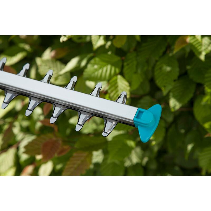 TAILLE-HAIES COMFORTCUT 550 9833           GARDENA