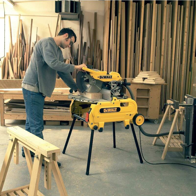 COMBINATIEZAAG 2000W/305MM  D27107          DEWALT
