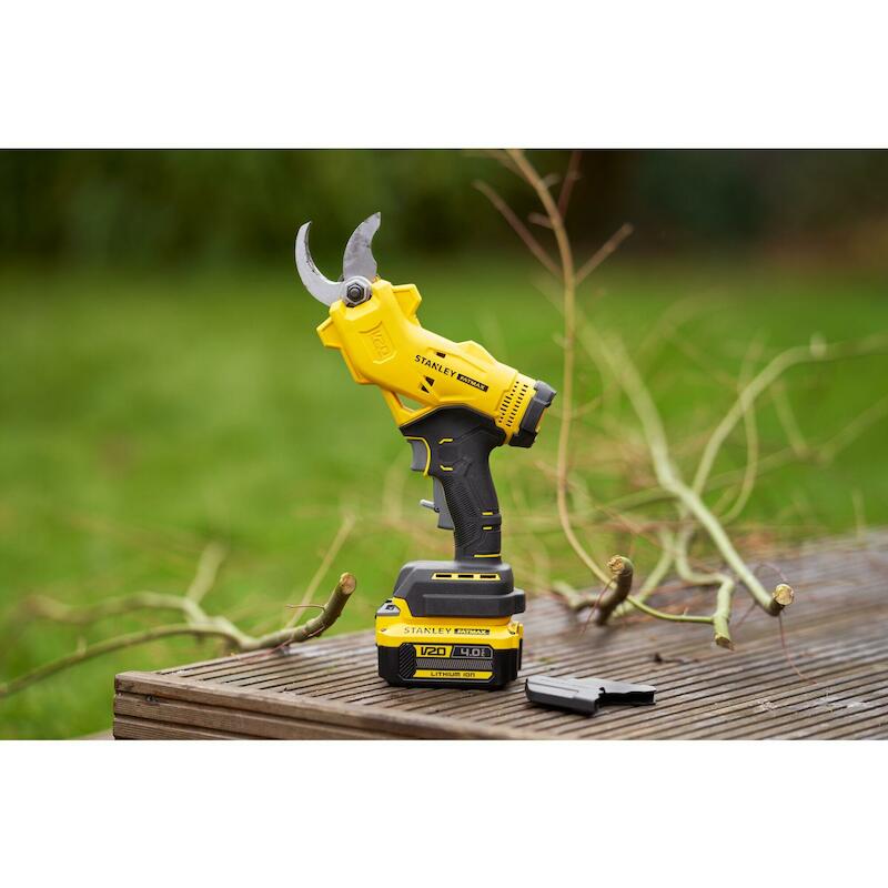 SÉCATEUR ACCU 18V/BODY      SFMCPP32B      STANLEY