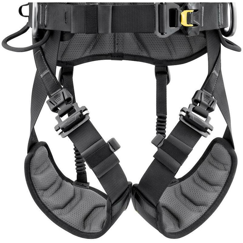 VEILIGHEIDSHARNAS 4-PUNTS   VOLT LIGHT    T0 PETZL