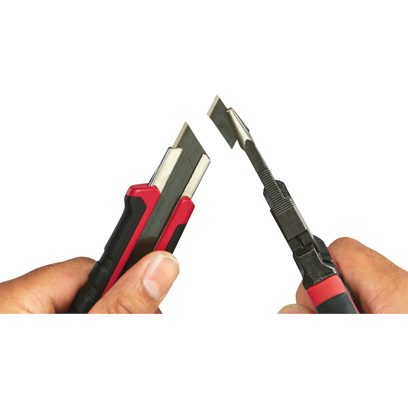 LAME À DÉCLIC 18MM          4932480107 (10PC) MILW