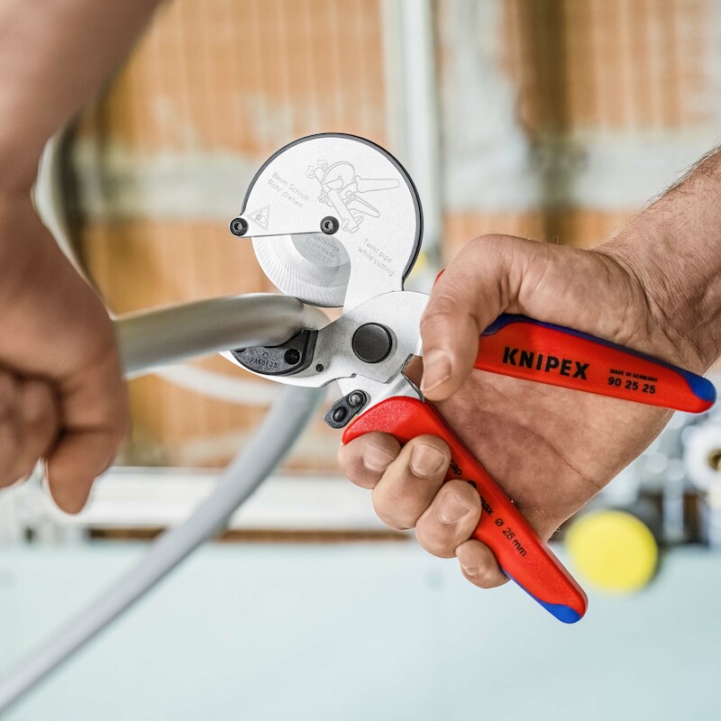 BUIZENSNIJDER D26MM L210MM  90 25 25        KNIPEX