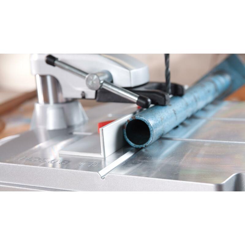 PERCEUSE À COLONNE 710W     PBD 40           BOSCH