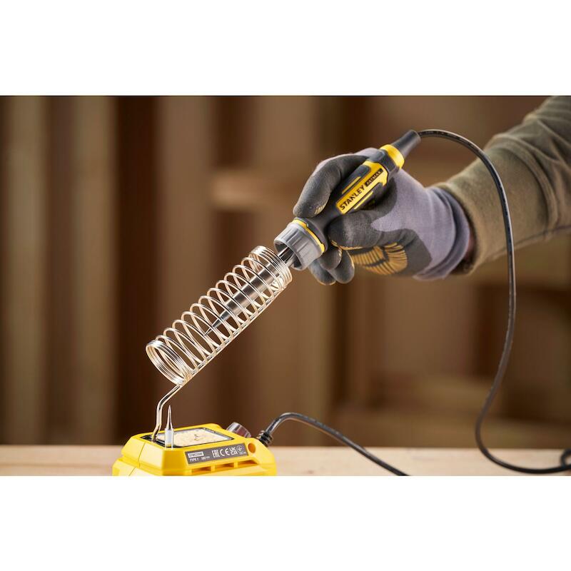 ACCU-SOLDEERBOUT 18V/BODY   SFMCE040B      STANLEY