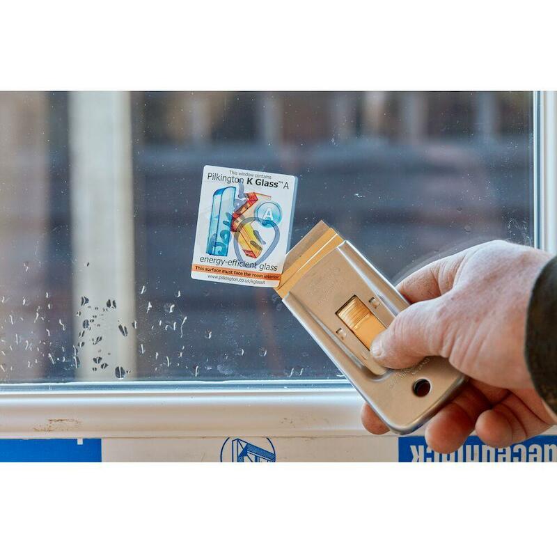 GRATTE-VITRES MÉTAL 40X95   0-28-500       STANLEY