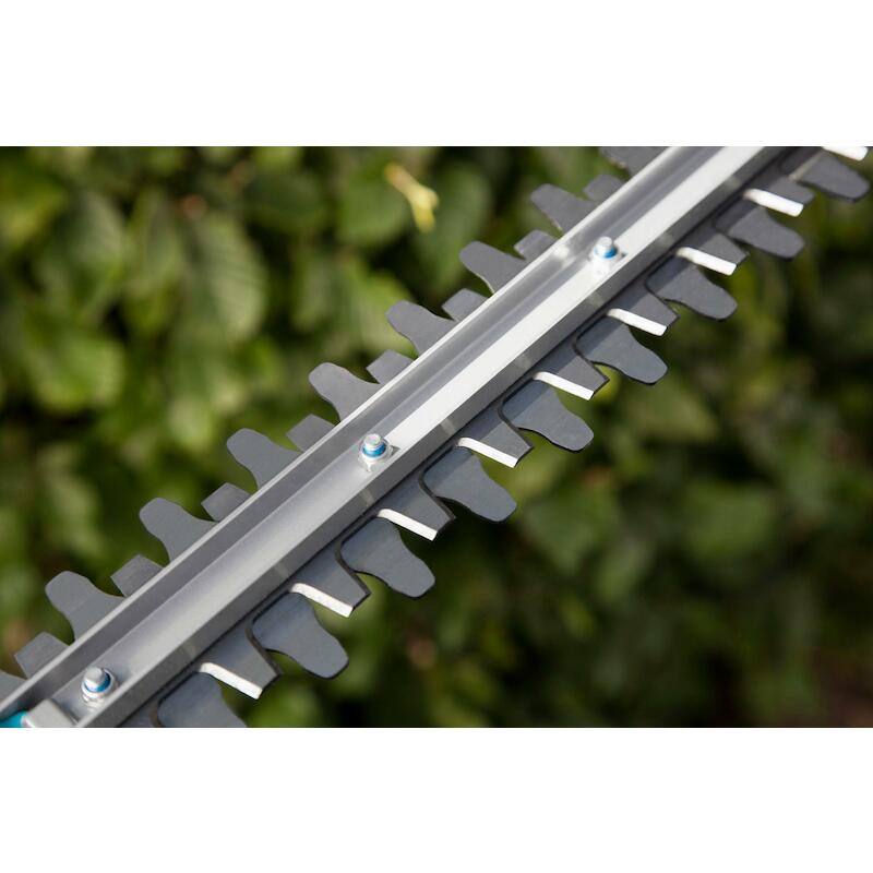 TAILLE-HAIES EASYCUT 450W   9831           GARDENA