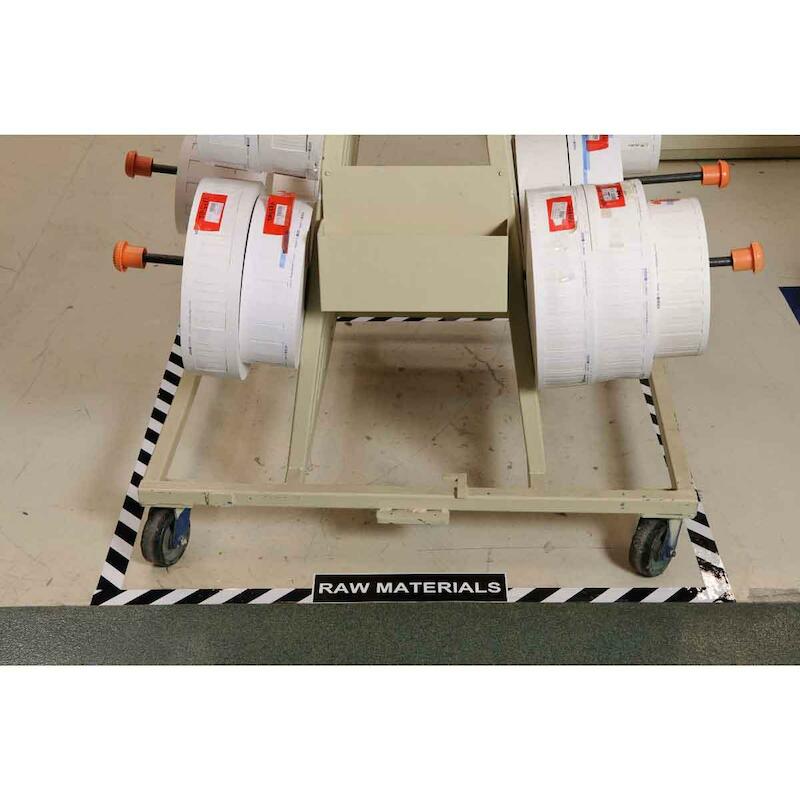 VLOERMARKERINGSTAPE - BRADY 104349 - ZWART EN WIT 76,2 MMX30 M
