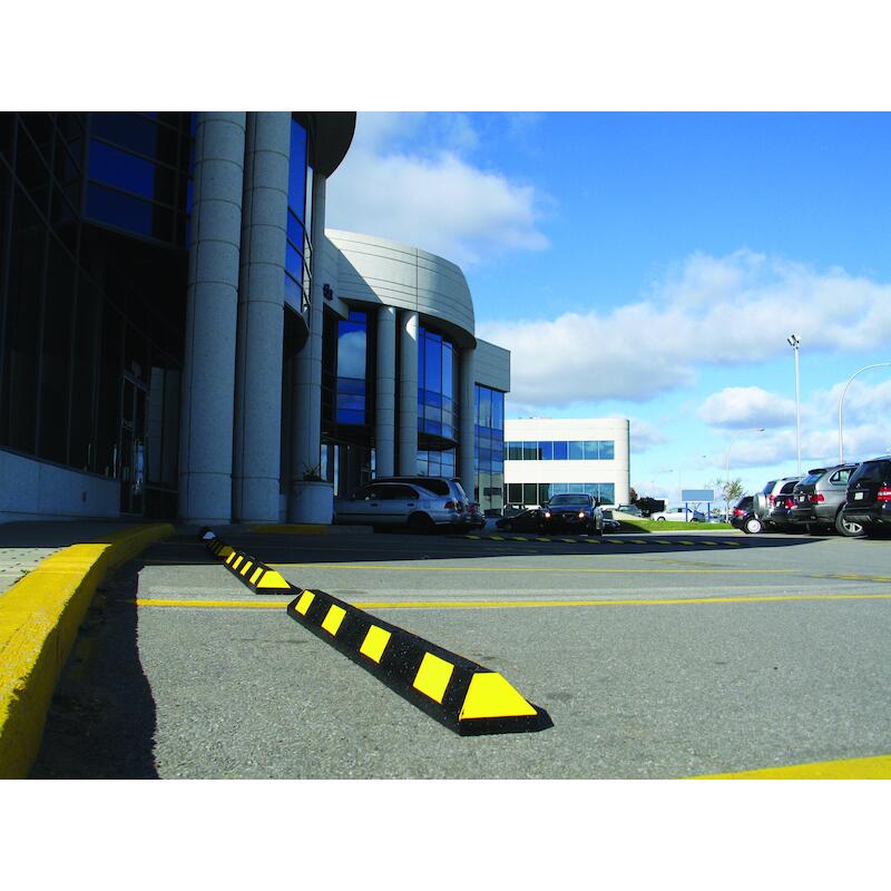 PARKEERBLOK ZW/GE 180X15CM  GNRS1610YB    CHECKERS