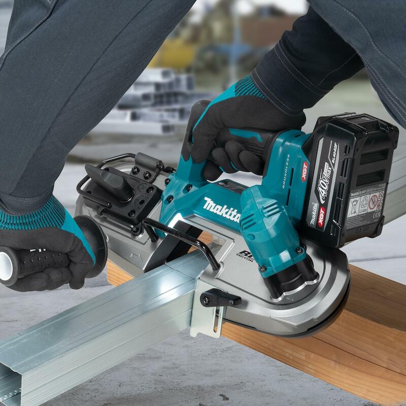 ACCU-LINTZAAG 40V/BODY      PB003G          MAKITA