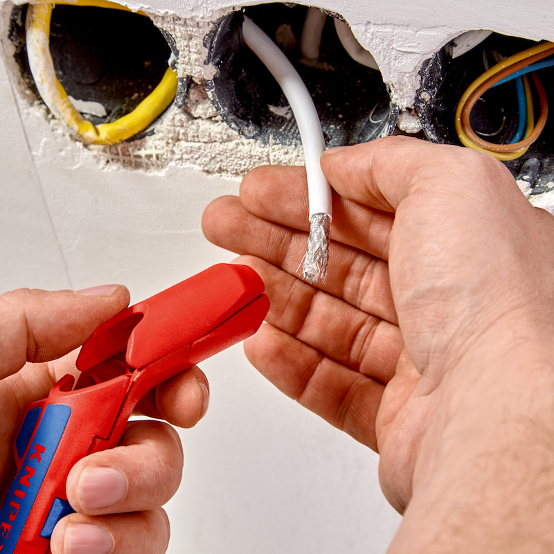 STRIPGEREEDSCH.ERGOSTRIP L  16 95 02 SB     KNIPEX