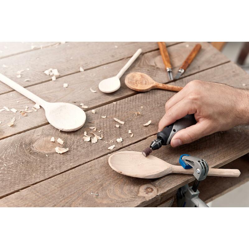 MULTITOOL 9W                2050-15 (15ACC.)DREMEL