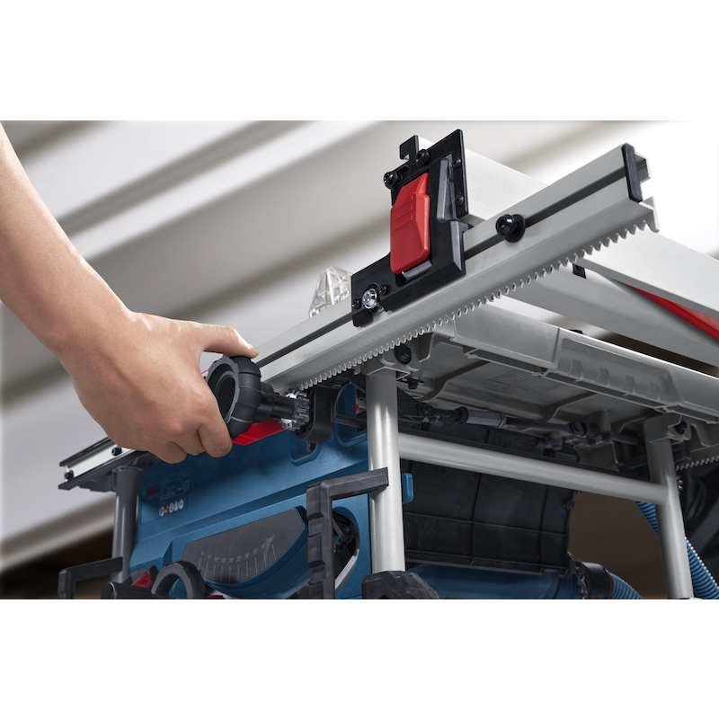 TAFELCIRKELZAAG 1850W/216MM GTS 70-216       BOSCH