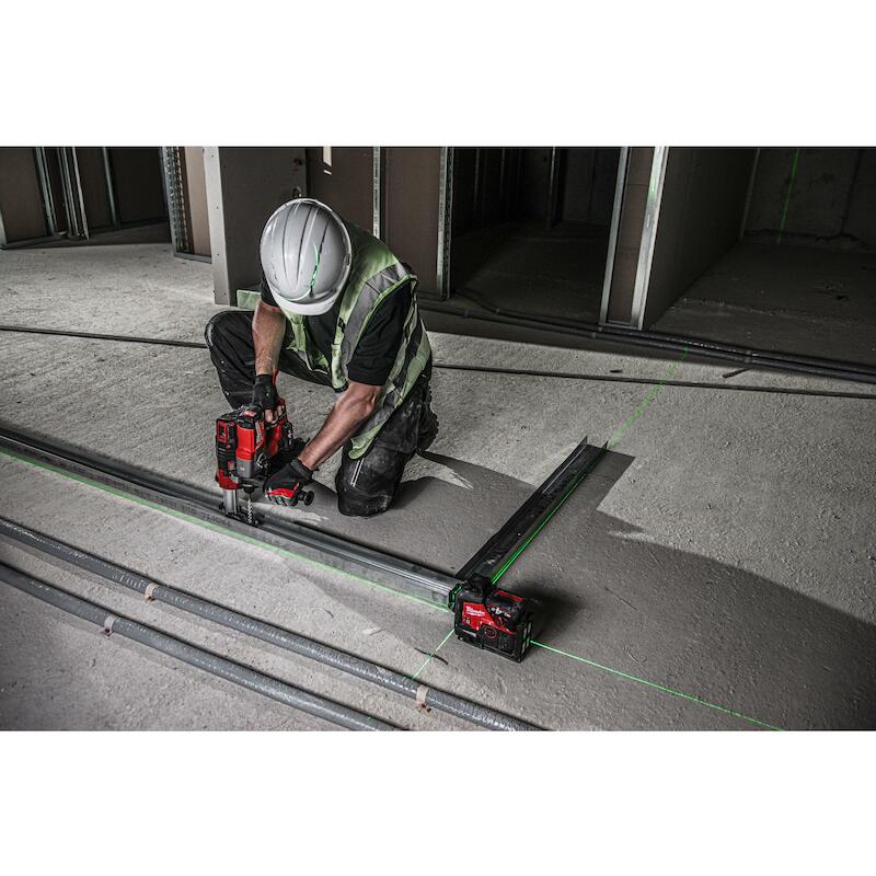 ACCUKRUISLIJNLASER 12V/4AH  M12 C3PL-401C MILWAUKE