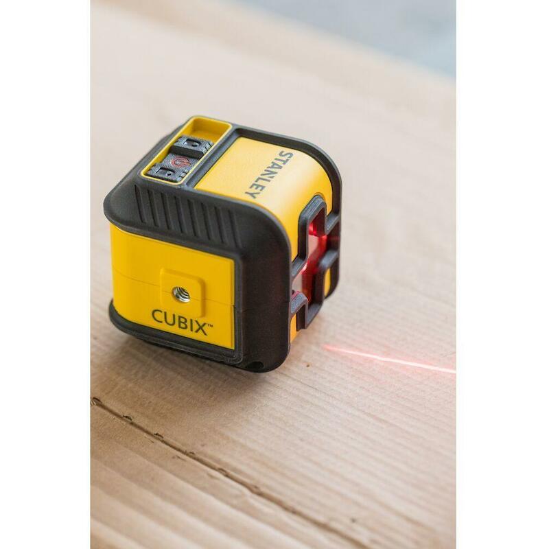 KRUISLIJNLASER CUBIX 12M    STHT77498-1 2XAA STANL