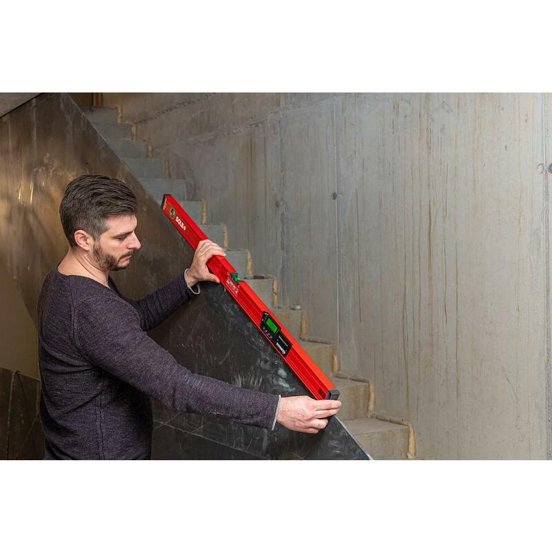 WATERPAS 600MM DIG.         RED 60            SOLA