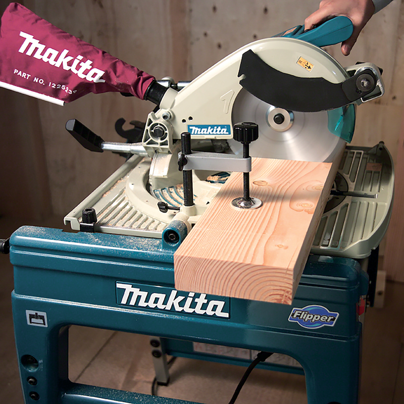AFKORT-/TAFELZAAG - LF1000 - MAKITA