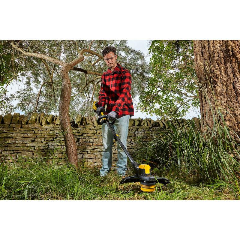ACCUGRASTRIMMER 18V/BODY    SFMCSTB933B    STANLEY