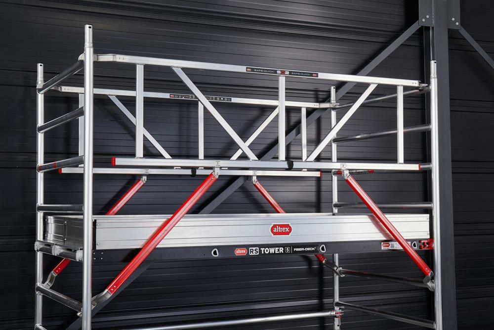 TRAPSTEIGER HOUT 10,2M      RS TOWER 53-S   ALTREX