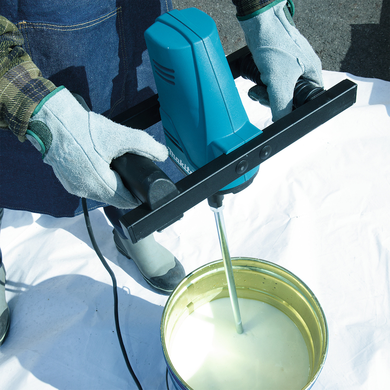 MÉLANGEUR ÉLECTRIQUE  850 W - UT1200 - MAKITA