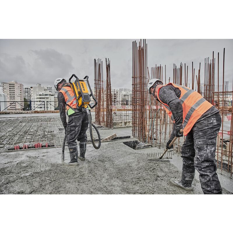 ACCU-BETONTRILNAALD 18V/BOD DCPS310N POWERSH.(RUG)