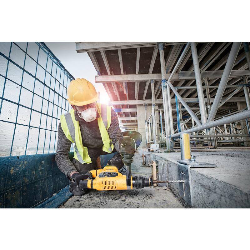 MARTEAU BURINEUR 1050W      D25810K(COFF)   DEWALT