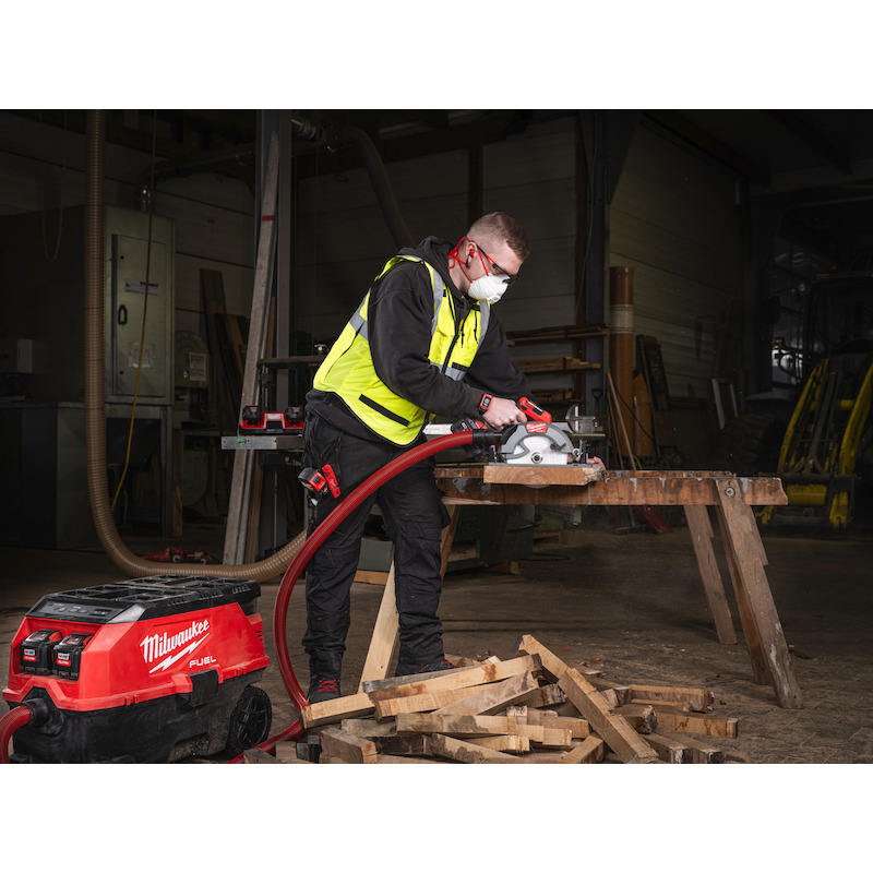 Milwaukee - Cordless circular saw - M18 FCS66GR3-0 - fuel - 18 V - ø 190 mm - Cutting depth 68 mm - Body - 08105266