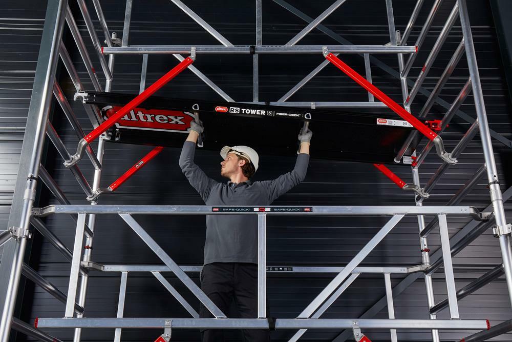 TRAPSTEIGER HOUT 10,2M      RS TOWER 53-S   ALTREX