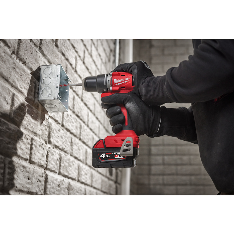 PERCEUSE A PERC.18V/2X4AH   M18 BLPDRC-402CCOFFRE)