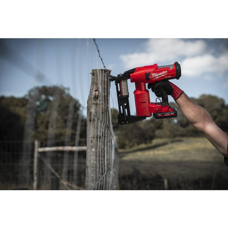 HEKWERKNIETMACH.  18V/2X3AH M18FFUS-302C MILWAUKEE