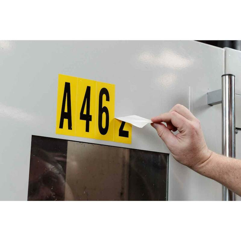 LETTER - BRADY 097598 - 'A-Z' ZWART OP GEEL 127X228 MM (25 EA)