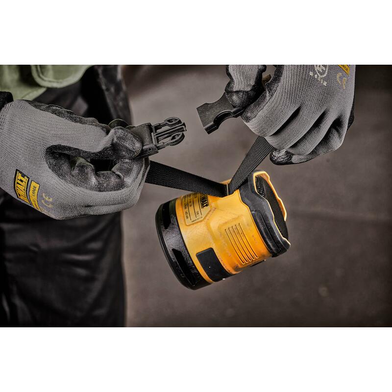 LUIDSPREKER USB-C 3,7V      DCR009          DEWALT