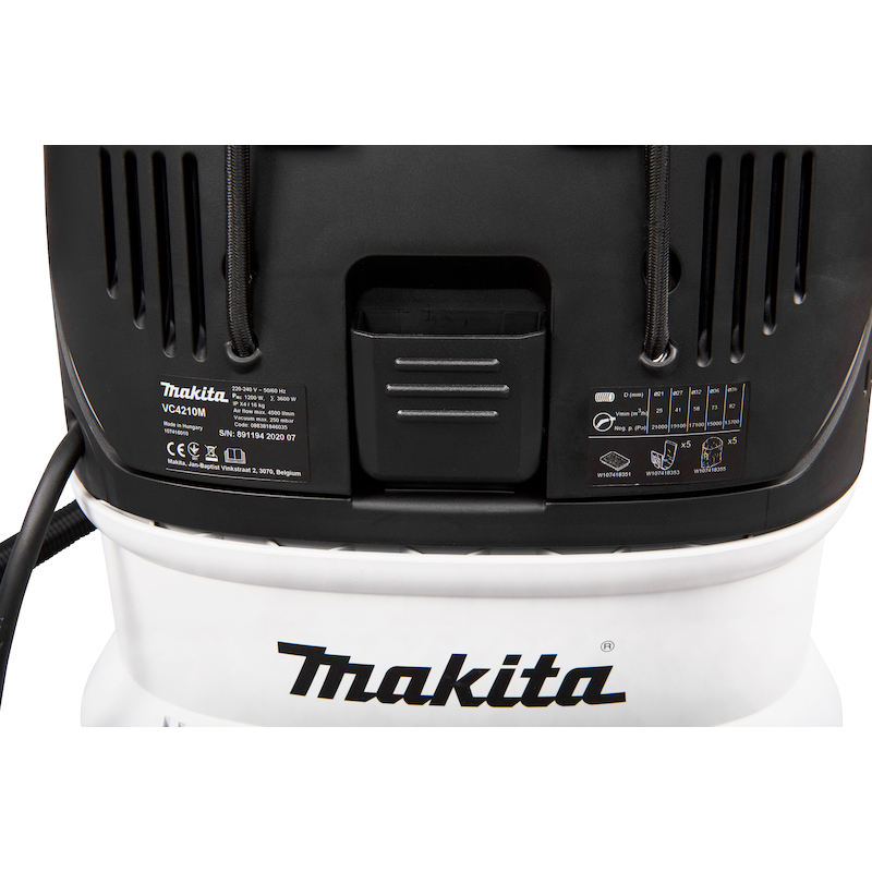 ASPIRATEUR À EAU / POUSSIÈRE 42 L  1 200 W - VC4210MX - MAKITA