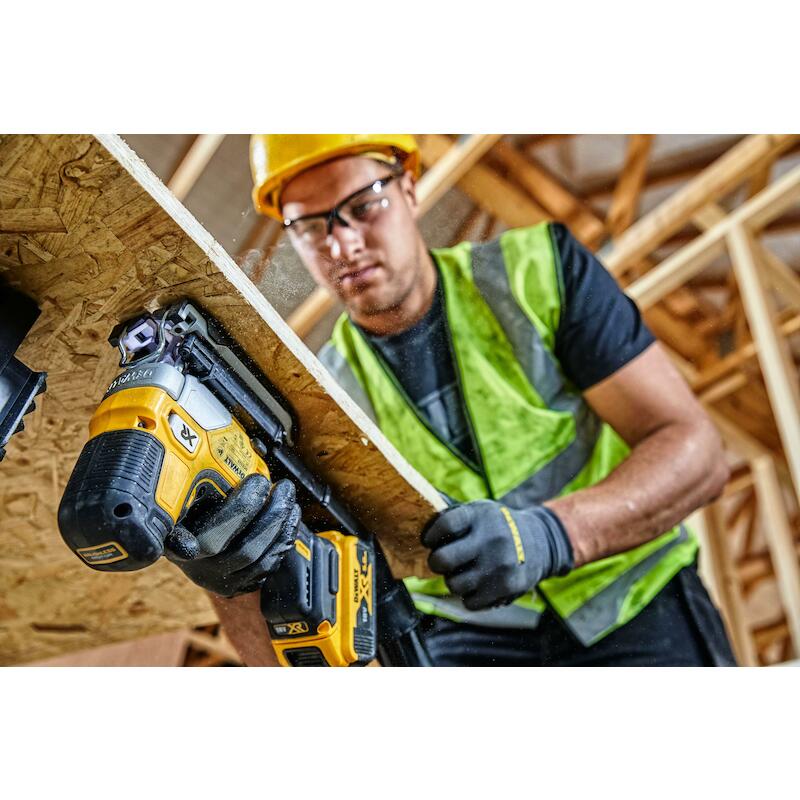 ACCUDECOUPEERZAAG 18V/BODY  DCS335N         DEWALT