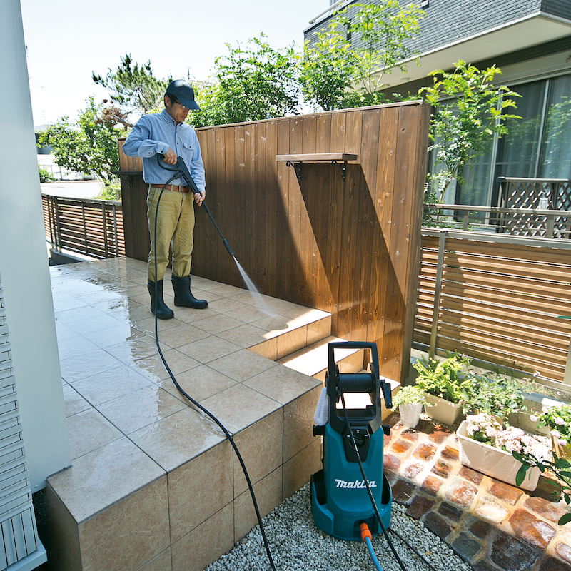 NETTOYEUR À PRESSION ÉLECTRIQUE  1 800 W - HW1200 - MAKITA