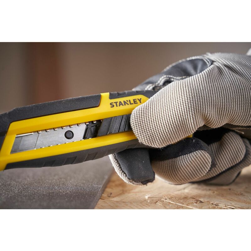 CUTTER MPP QUICK SNAP       STHT10501 18MM STANLEY