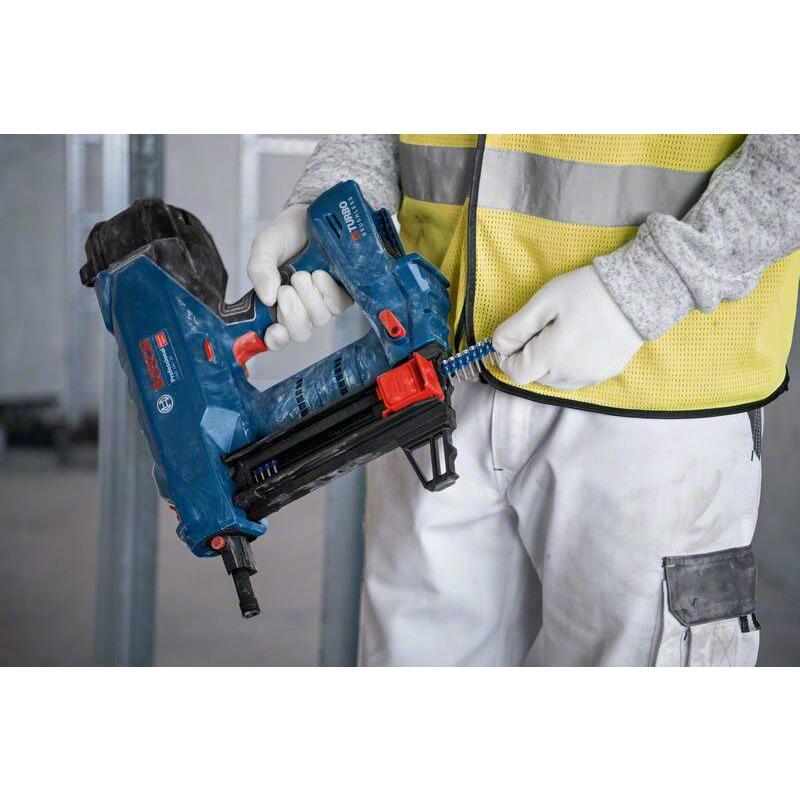 CLOUEUR BETON 18V/BODY      GNB 18V-38 (XL-BOXX)