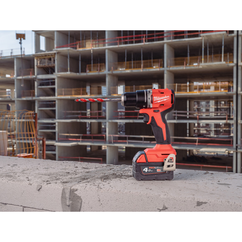PERCEUSE A PERC.18V/2X4AH   M18 BLPDRC-402CCOFFRE)