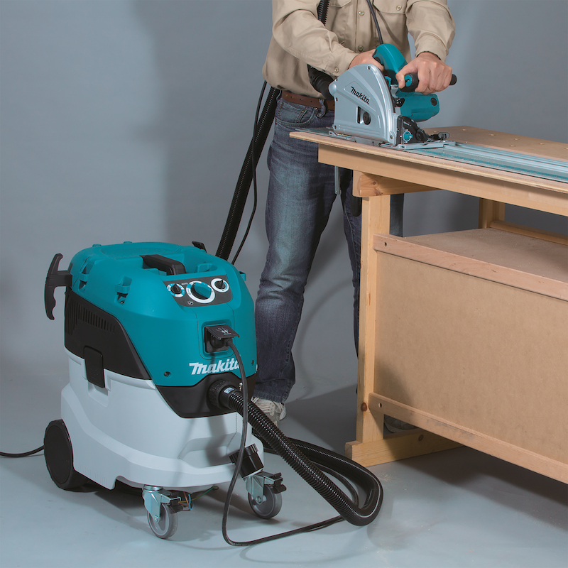 ASPIRATEUR À EAU / POUSSIÈRE 42 L  1 200 W - VC4210LX - MAKITA