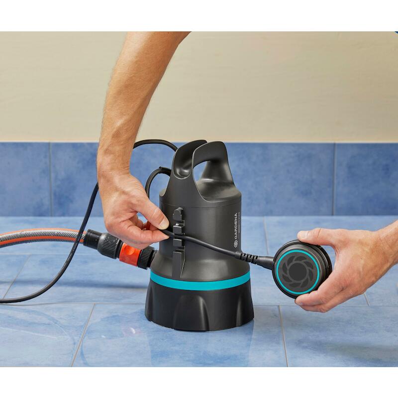 DOMPELPOMP 300W 150L/MIN    9030           GARDENA