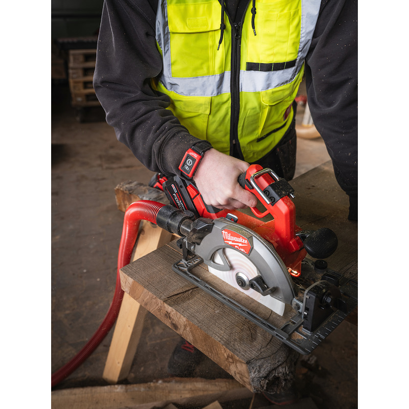 Milwaukee - Cordless circular saw - M18 FCS66GR3-0 - fuel - 18 V - ø 190 mm - Cutting depth 68 mm - Body - 08105266